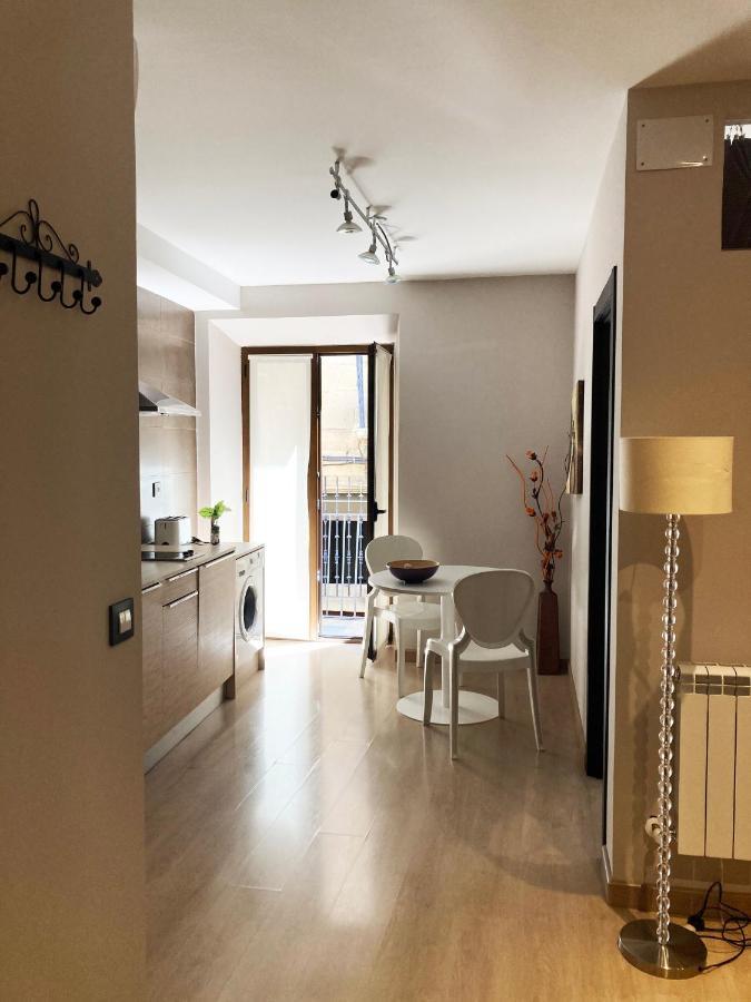 Apartamentos Lorione Olite Exterior photo