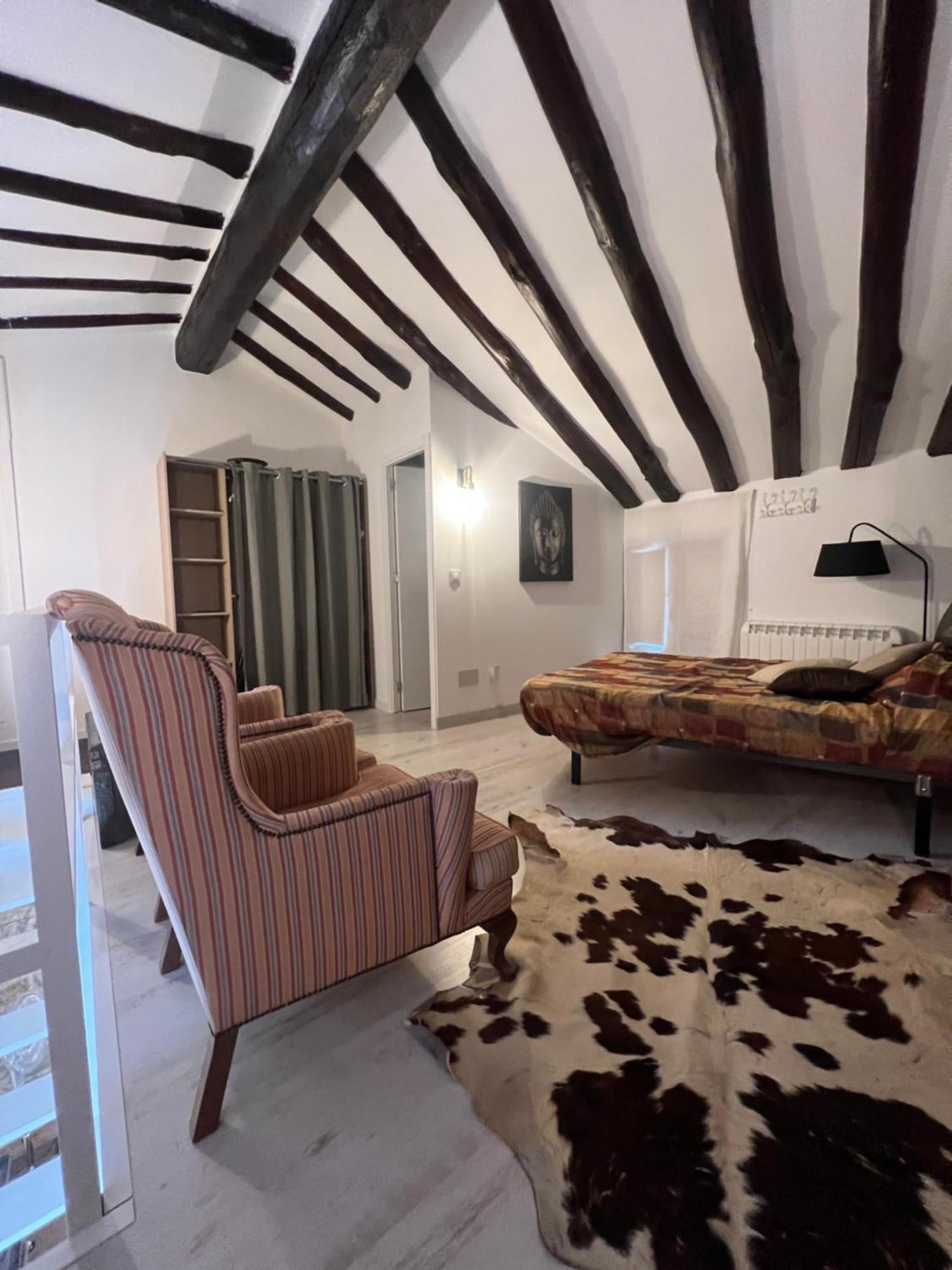 Apartamentos Lorione Olite Exterior photo