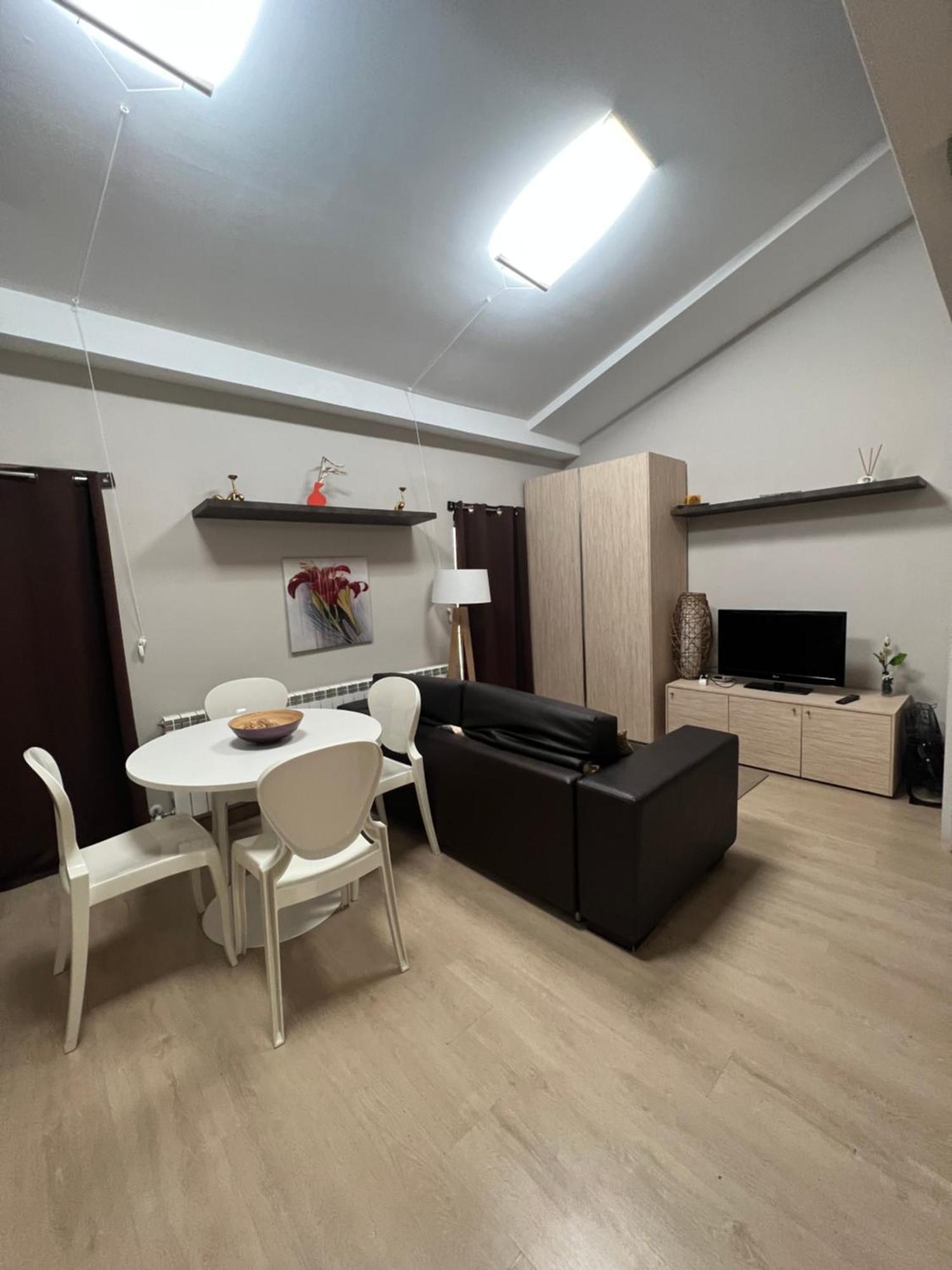 Apartamentos Lorione Olite Exterior photo
